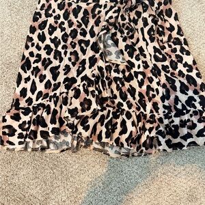 Chic Asymmetrical Leopard Print Skirt